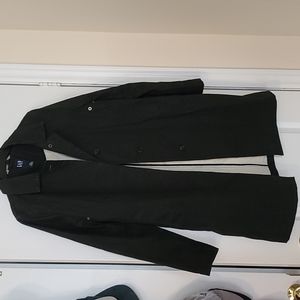 Black GAP fall/spring rain jacket